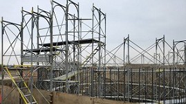 符合施工架安全規範之建築工地鷹架實績2